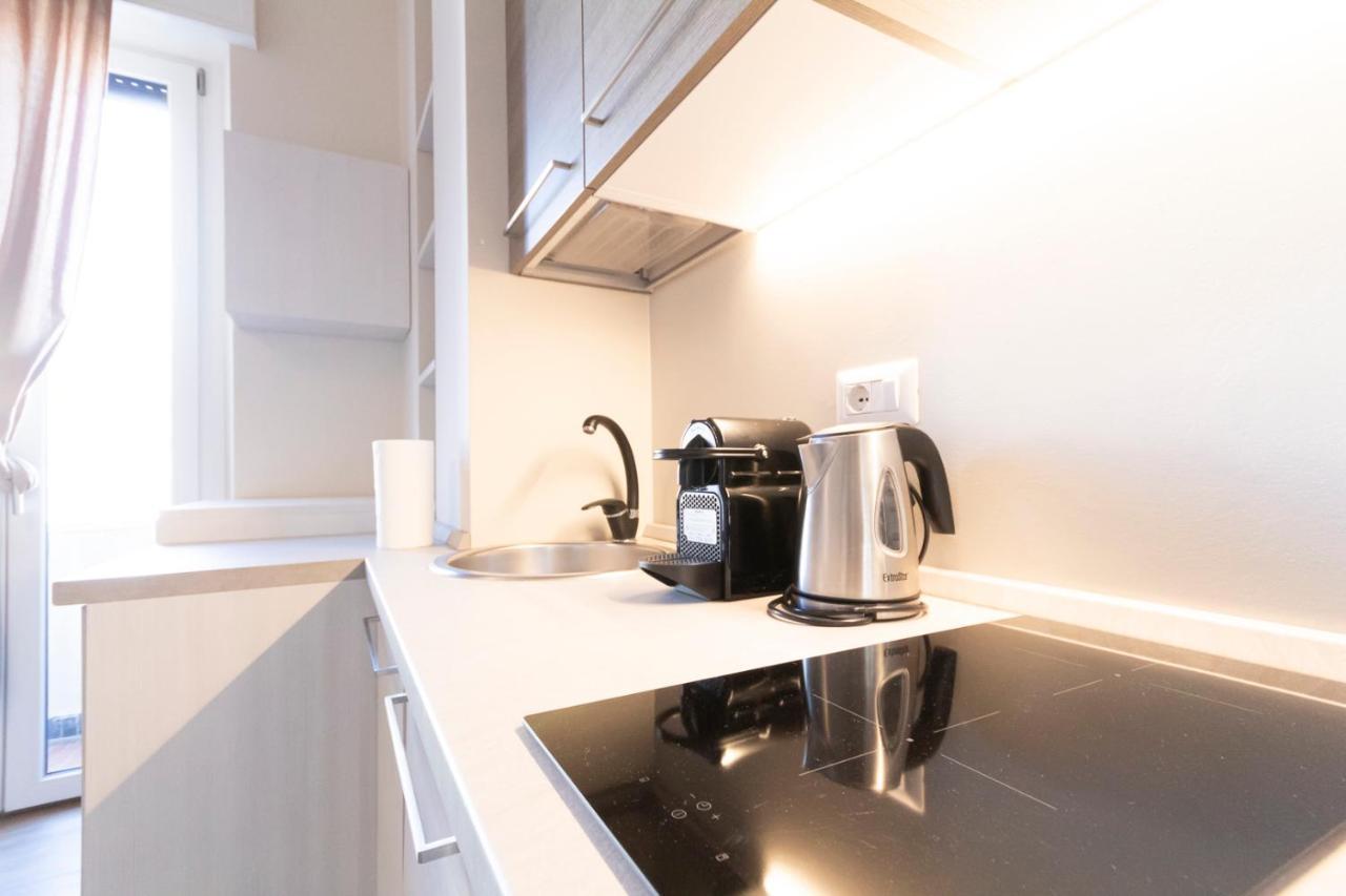 Via Torino Apartment 1 Милан Экстерьер фото