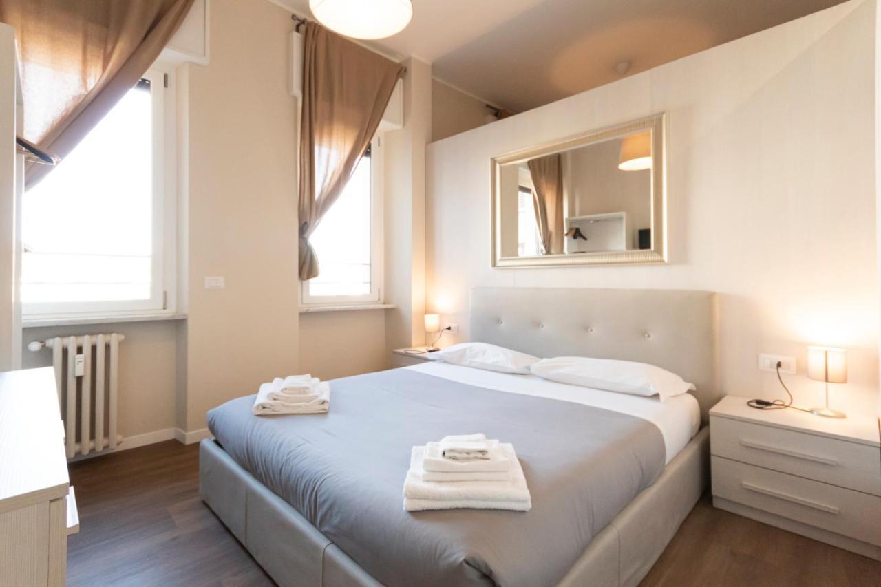 Via Torino Apartment 1 Милан Экстерьер фото